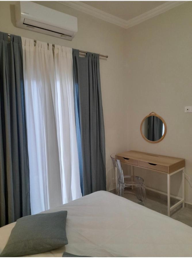 Cosy Apartment In The City Center Tesalonika Bagian luar foto